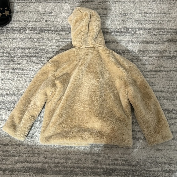 Light brown fuzzy jacket - Picture 4 of 4